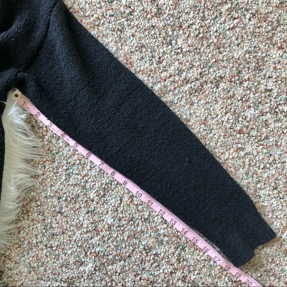 🔥Old Navy Long Caridgan - Picture 11 of 16